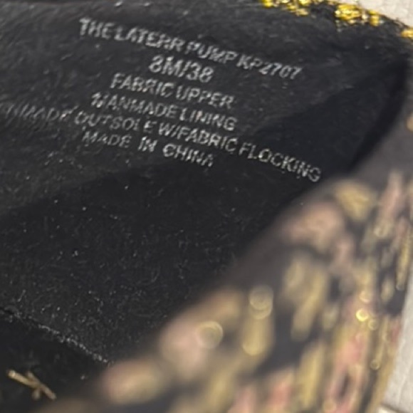 Shoes: Katy Perry Elegant Black and Gold Women’s Heels - Picture 9 of 11